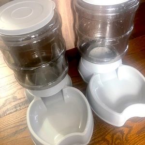 Pet Feeders Set of Two Gray Gravity Feeder